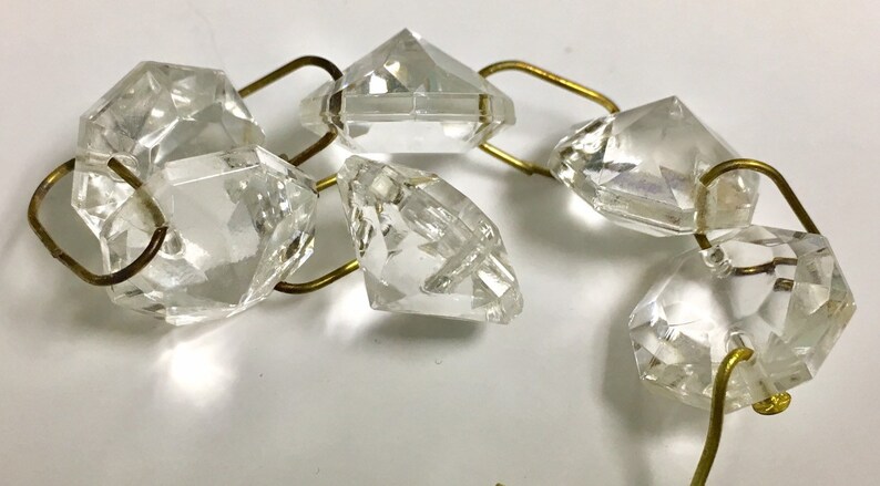 Destash Vintage Chandelier Crystals - 18 crystals image 5