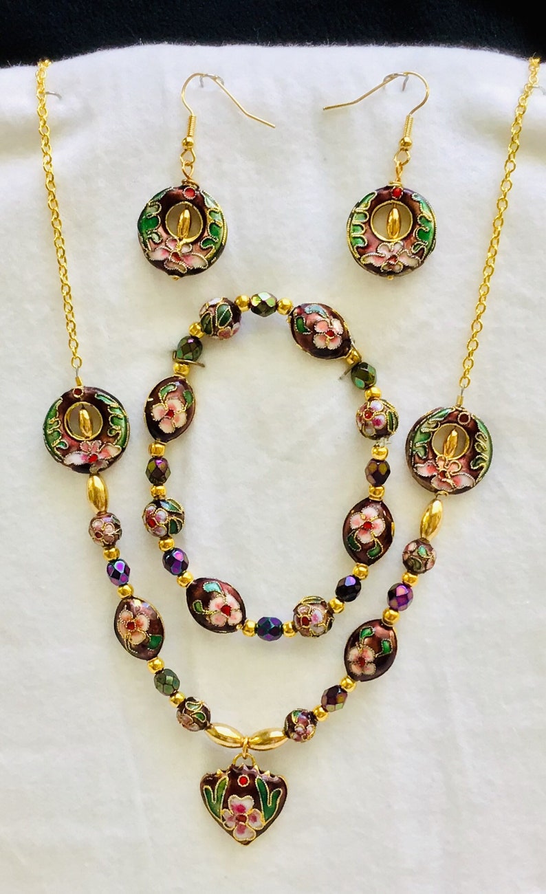 Red 28 Pieces Destash Cloisonn\u00e9 Beads Assorted Sets