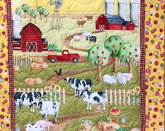 baby quilt, toddler quilt - girls dairy farm - country quilt, - farm animals and farm country playmat/quilt, 37" by 47"