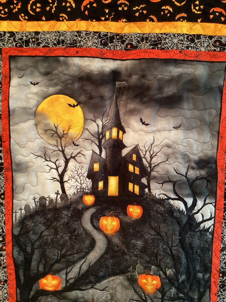 Halloween Quilt Haunted House Hallows Eve Pumpkins , Cozy Couch Throw ...