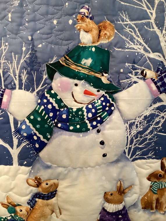 Snowman Quilt, A Winter Couch Throw With a Cozy Flannel Backing. Blue and  White Quilt. Holiday Quilt to Use All Winter. 