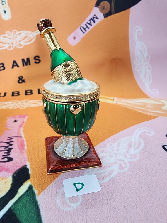 Champagne Bucket Dice Holder