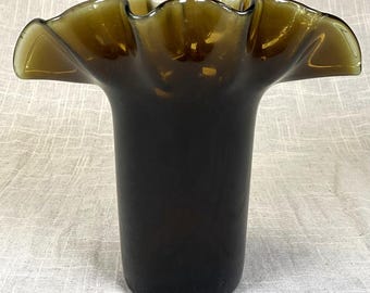 Vintage Ruffled Fan Vase Bischoff Art Glass MCM Smoky Amber Handblown 6.75in
