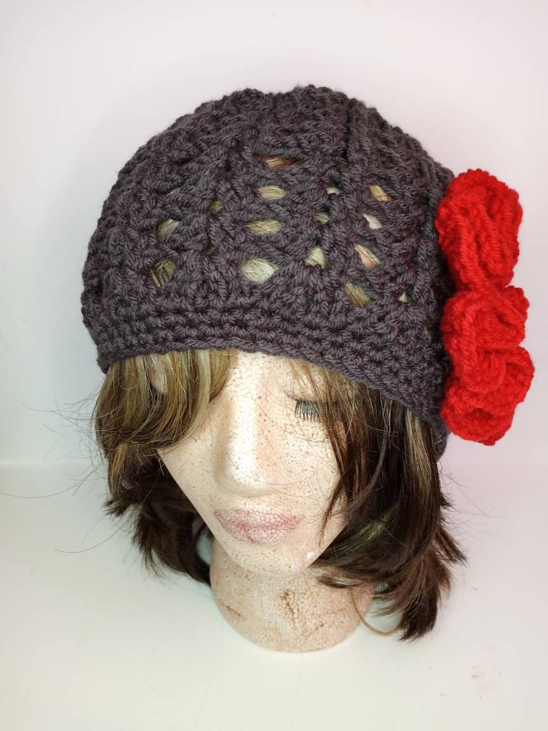 1920/'s crochet hat style winter hat with flower winter cloche hat crochet cloche hat Winter woman hat