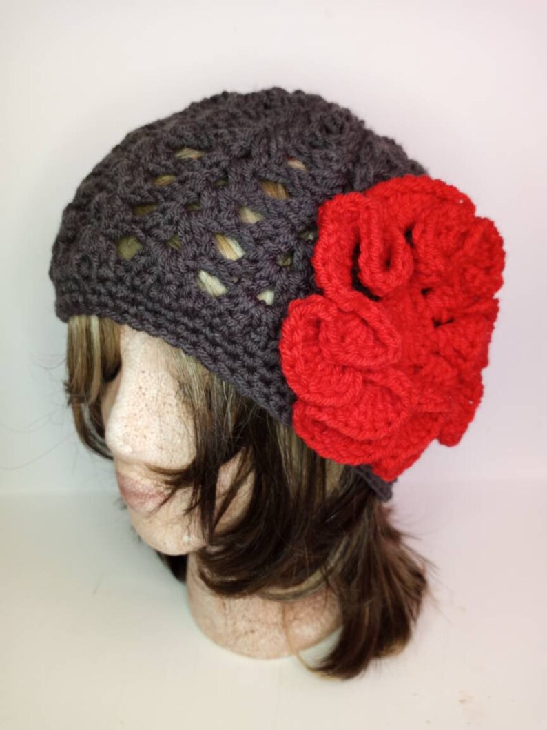 1920/'s crochet hat style winter hat with flower winter cloche hat crochet cloche hat Winter woman hat