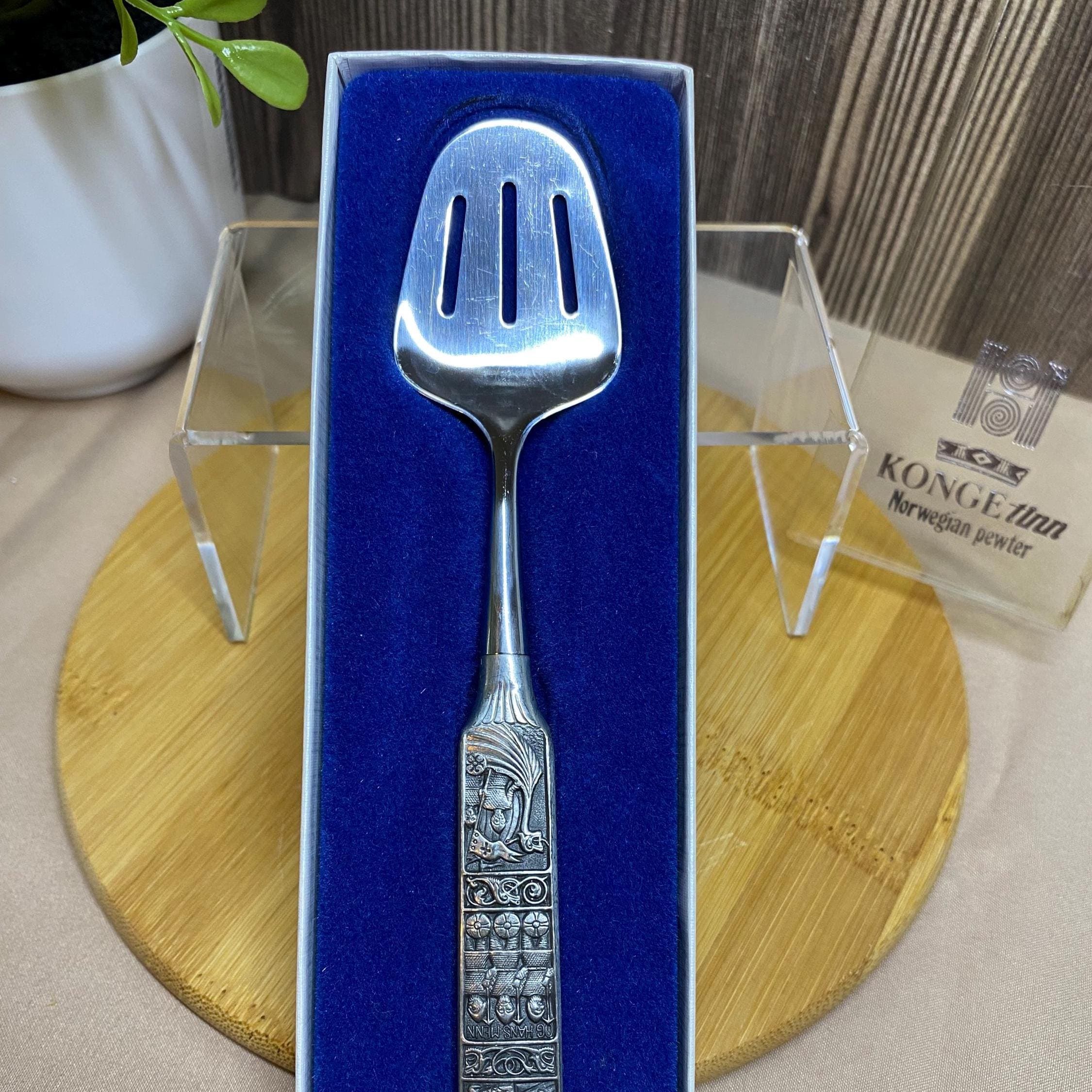 KONGE tinnノルウェー ピューター Norwegian pewter KONGE-TINN