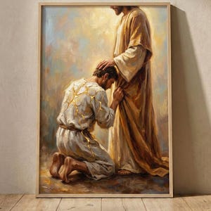 Könnte beinhalten: Ein gerahmter Kunstdruck, der eine Figur in einem weißen Gewand mit goldenen Rissen zeigt, die vor einer stehenden Figur in einem langen, fließenden goldenen Gewand kniet. Die Szene ist im Stil eines Ölgemäldes mit weichem, warmem Licht gehalten.