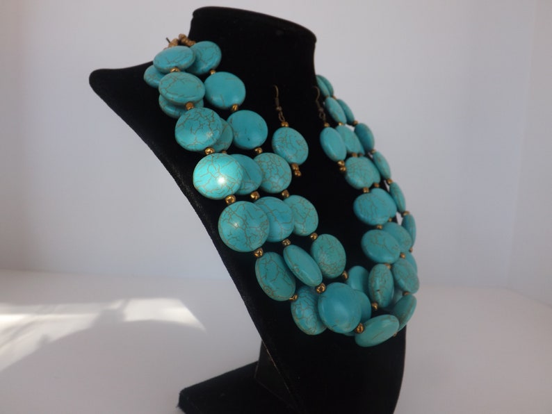 Turquoise Bead Necklace ~ Coin Necklace ~ Triple Strand Statement Necklace for Women ~ Magnesite Stone Jewelry ~ Necklace and Earring Set