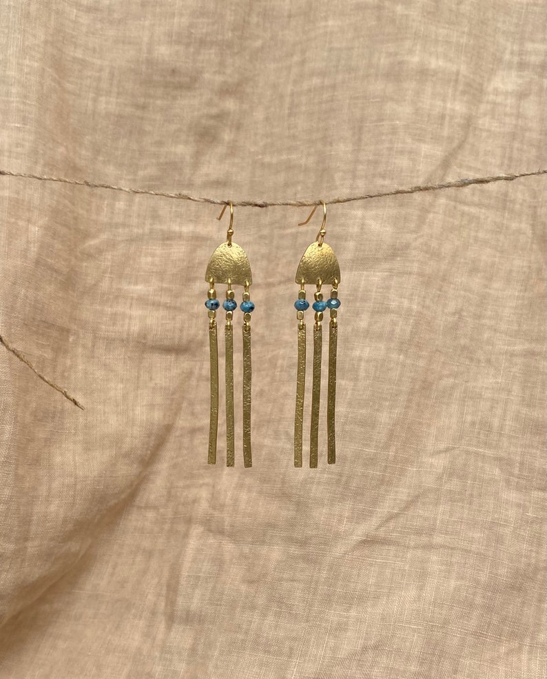 SINUM Dangling Brass Earrings image 5