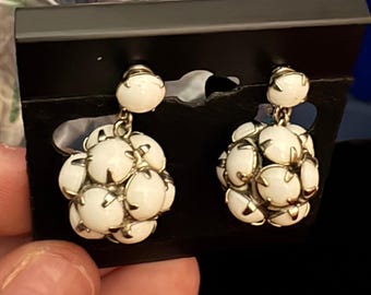 Vintage Antique Milk White Glass Screw Back Drop Cluster Earrings