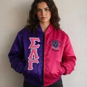 Giacca da college in raso Sigma Lambda Gamma, giacca da confraternita, giacca da sororità, giacca greca personalizzata, giacca di abbigliamento per la vita greca