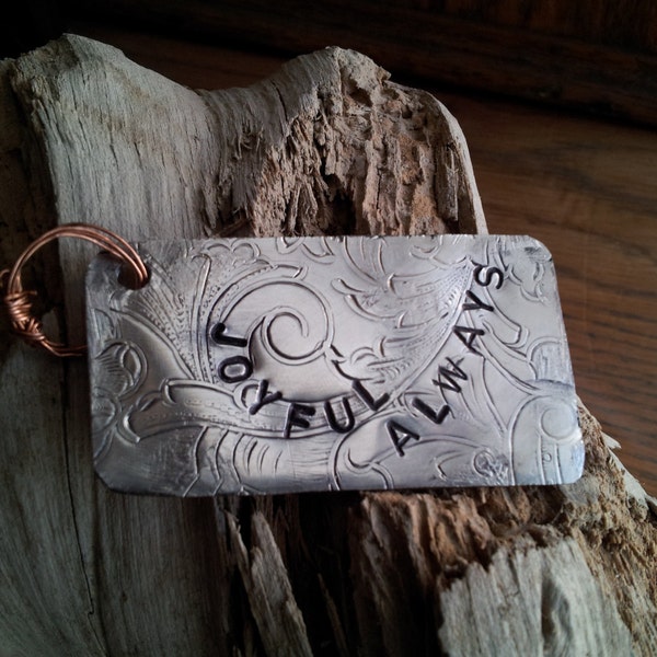 JOYFUL immer Schlüsselanhänger Erinnerung mit Herzen Recycled Metal Tag Charm