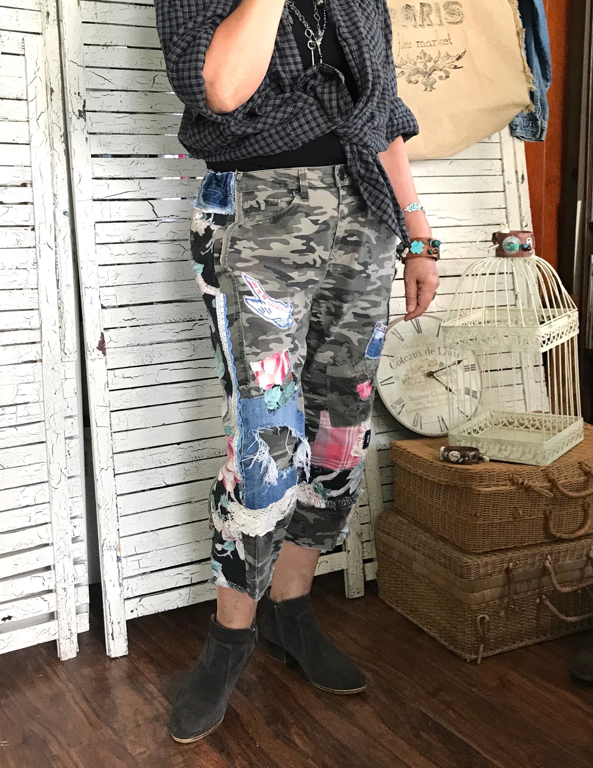 Camo Pants M/L, Grunge Pants, Baggy Pants, Capri Length