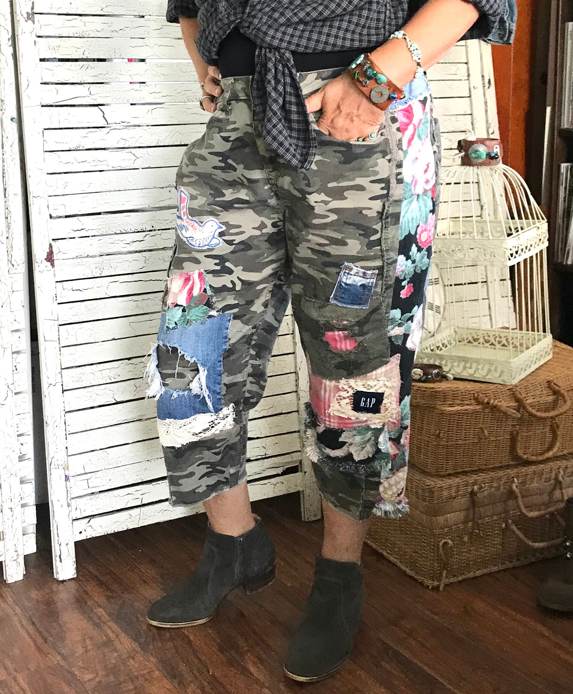 Camo Pants M/L, Grunge Pants, Baggy Pants, Capri Length