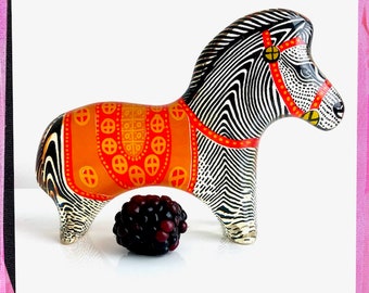 RAD! - Vintage 70s PAL Abraham Palatnik Artemis Op Art DONKEY Burro Lucite Figurine Brazil Mid Century Mod