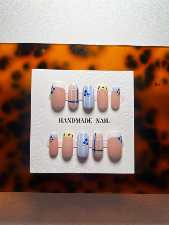 Handmade Blueberry Plaid Square Press On Nails – Summer Pastel Set