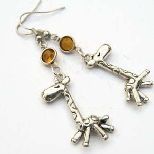 Giraffe Birthstone Earrings, Personalized Animal Earrings, Birth Month Crystal Earrings, Zoo Earrings, Giraffe Jewelry, Nature, Africa