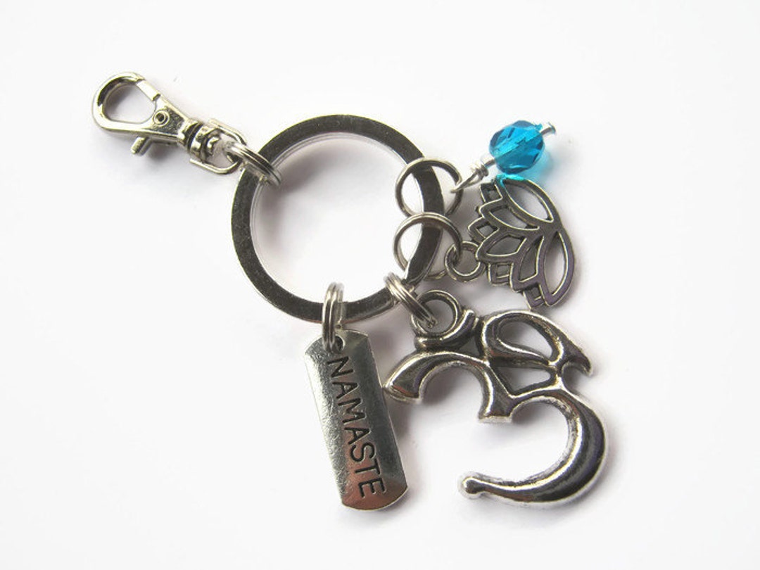 Om Aum Ohm Symbol Keychain – Zinc Alloy Spiritual Key Ring For Yoga, Meditation, Gift Packaging