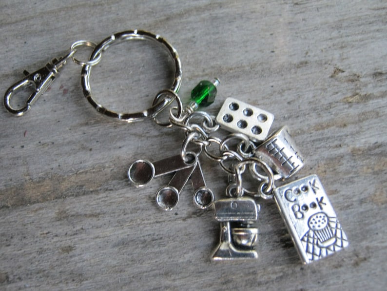 Personalized Baker Keychain, Baking Zipper Pull, Cupake Muffin Tin Accessory, Chef Keychain with Birthstone, Mixer Measuring Spoon Keychain image 1