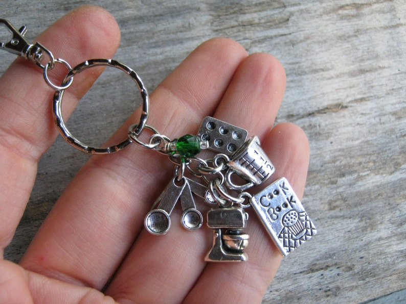 Personalized Baker Keychain, Baking Zipper Pull, Cupake Muffin Tin Accessory, Chef Keychain with Birthstone, Mixer Measuring Spoon Keychain image 3