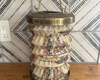 Farol portavelas plegable vintage de latón, tela plegable, luminaria de latón perforado, estilo bohemio ecléctico art déco, acento marroquí