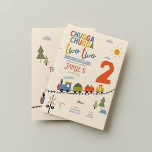 Puede incluir: Una tarjeta de invitación de cumpleaños color crema con un gráfico de tren colorido sobre vías y el texto CHUGGA CHUGGA two two ALL ABOARD! PLEASE JOIN US TO CELEBRATE JAMIE'S 2ND BIRTHDAY. El diseño incluye un número 2 grande de color naranja, un sol, árboles y nubes.