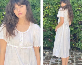 70s white Angelic Flowy Goddess Midi Dress tie back dainty S M