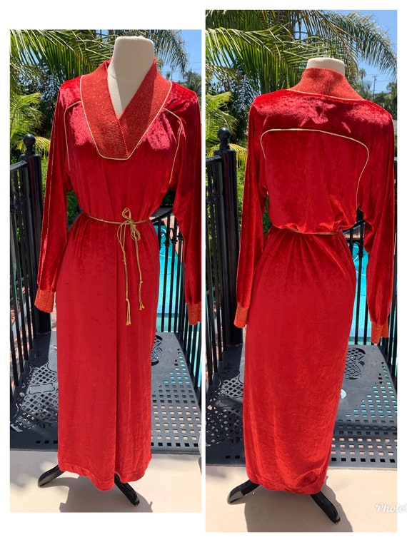 70s Oscar De La Renta red velour maxi dress loung… - image 4