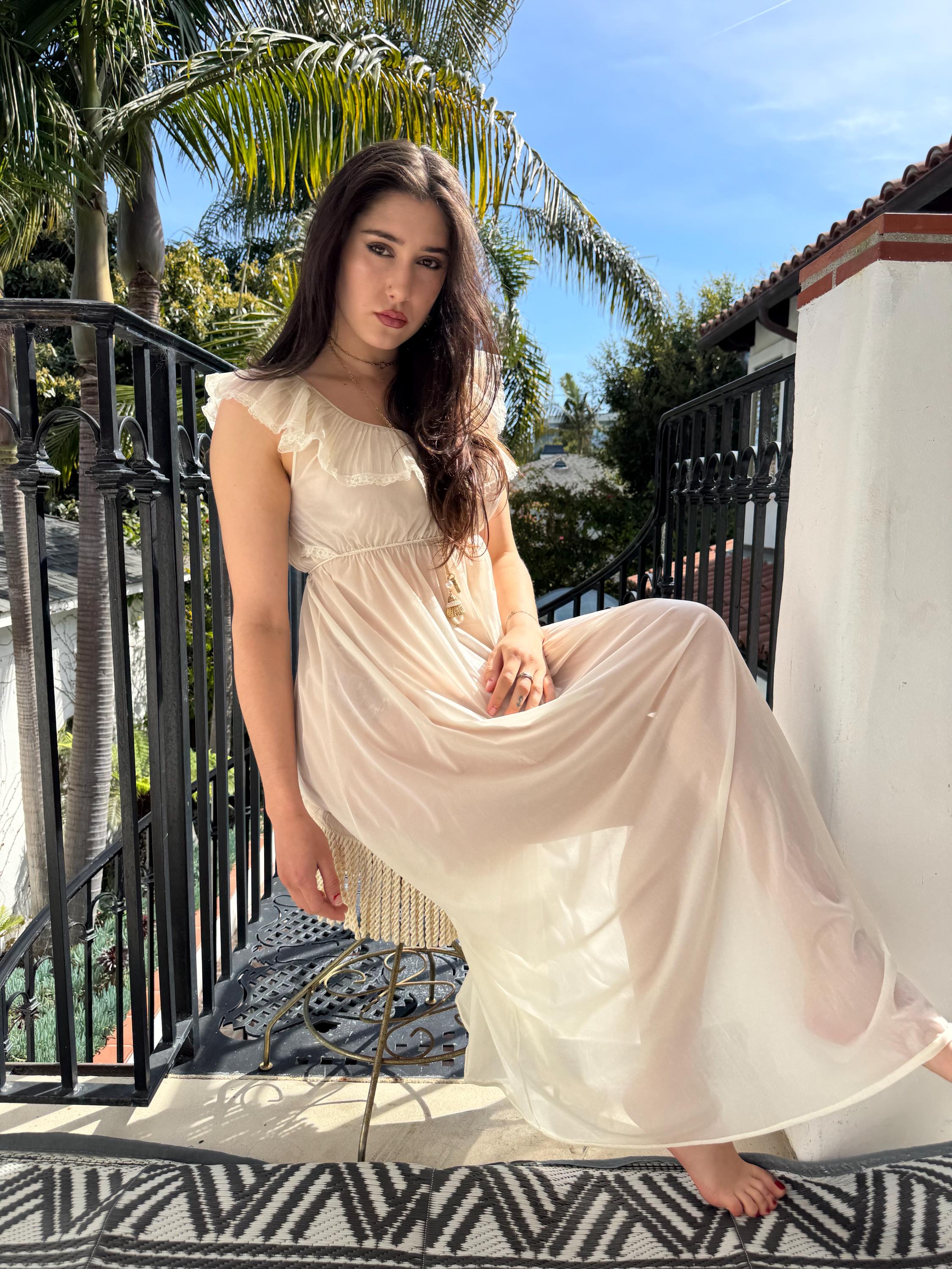 70s White Ethereal Grecian Goddess Maxi Slip Dress Dainty Ruffle S M