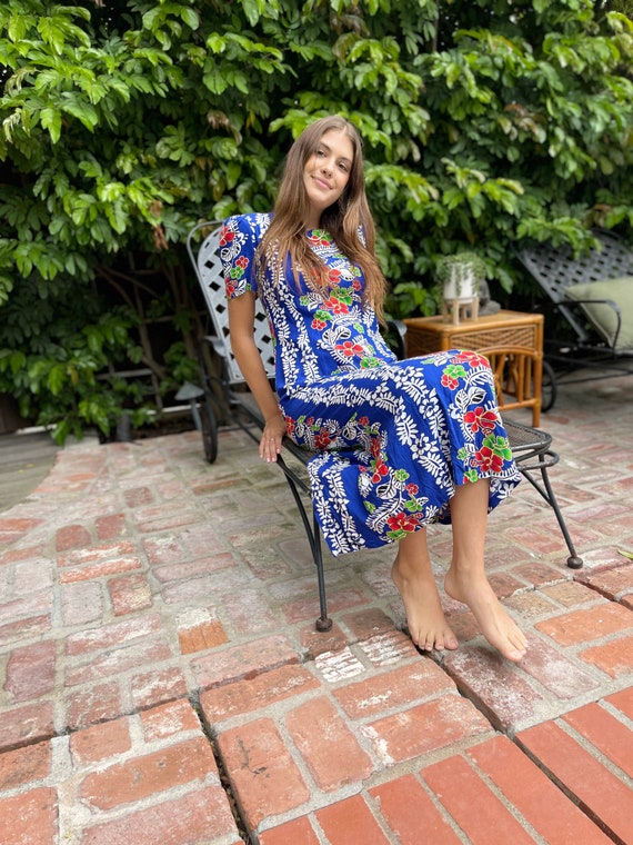 70s Tropical Island Girl Hawaiian Print midi dress so cute S M 70s Tropical Island Girl Hawaiian Print midi dress so cute S M