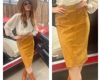 70s Camel Hue Genuine Suede Leather Skirt Wiggle Skirt Boss Lady S M