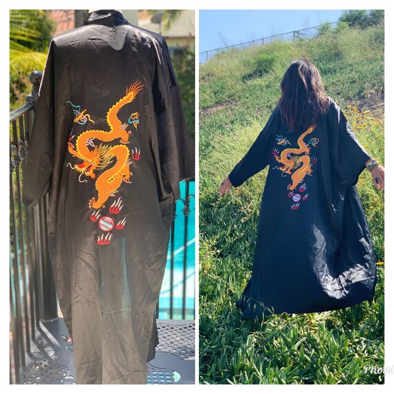 Vintage 70s Kimono Duster Asian black flowy s-m