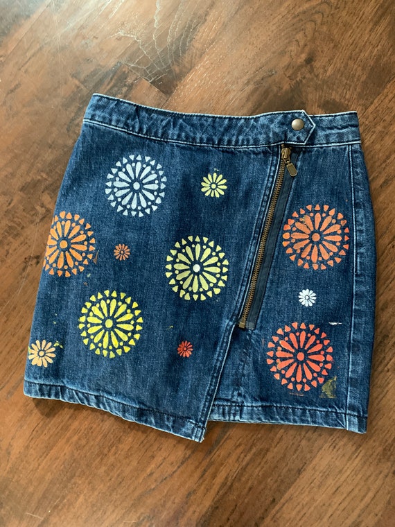 Vintage Denim Mini Skirt Upcycled Painted on desi… - image 2