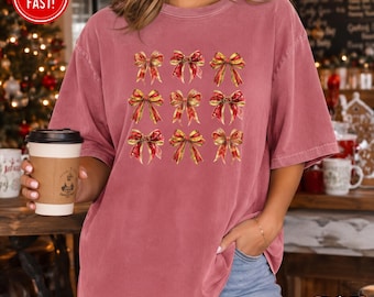 Comfort Colors Coquette Christmas Shirt, Coquette Bow Boutique Christmas Sweatshirt, Christmas Coquette Tee, Vintage Christmas Shirt