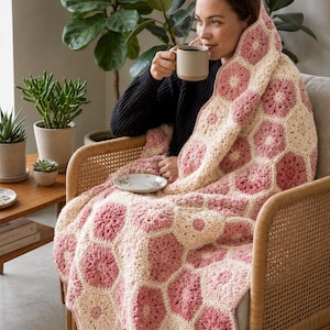Crochet Hexagon Blanket Pattern – Geometric Afghan, Cozy Modern Throw PDF