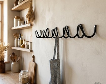 Wavy Wall Mounted Coat Rack, Modern Metal Hooks for Entryway, Carbon Steel Organizer for Coats Hats Bags & Umbrellas