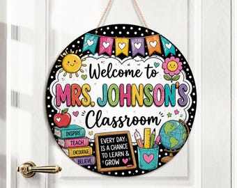 Personalized Teacher Door Sign, Custom Classroom Door Hanger, Welcome to Mrs Classroom Sign, Back to School Teacher Decor, Teacher Name Gift