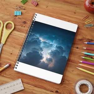 Spiralnotizbuch für Cloud Computing | Programmierjournal für DevOps-Ingenieure | Ästhetik des dunklen Terminalhimmels Bild 6