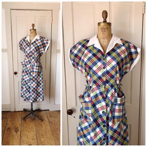 Summer By The Lake 1940s Short Sleeve Blue/White/Red/Green/Yellow Plaid Print Cotton Dress/Size Small