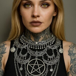 Necklace maxi plastron moon silver skull calavera Bibiana