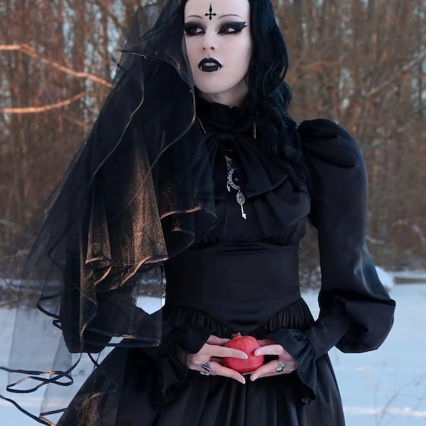 Alice in Wonderland The White Rabbit cametrine lace bib necklace