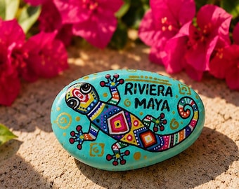 Custom Tropical Gecko Pebble Magnet, Hand Painted Resin Fridge Magnet, Personalized Vacation Souvenir