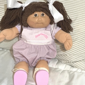 Vintage 1985 Coleco Cabbage Patch Kids HM2 Girl Doll | Brown Eyes | Lavender CPK romper and shoes|Restored