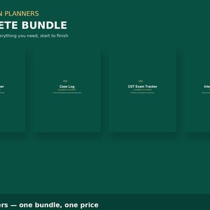 Op de afbeelding: Een digitaal productpakket met vier donkergroene planners genaamd Scrubbed In Planners Complete Bundle. De set bevat een Clinical Planner, Case Log, CST Exam Tracker en Interview Prep Kit, allemaal weergegeven met witte tekst op een donkergroene achtergrond.