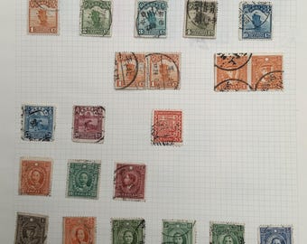 Lotto di vecchi francobolli cinesi