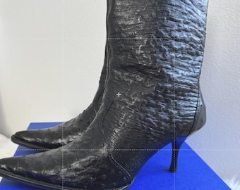 CUADRA 90's Black Genuine Ostrich Leather Pointed Toe Heeled Boots