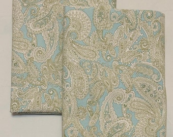 Lauren Ralph Lauren Paisley Pastel Set of 2 Cotton Pillowcases King 39 x 18 in Blue Green White Vintage