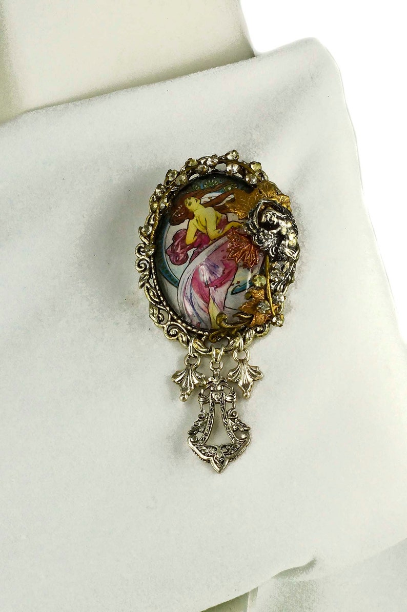Pin Fixing Etsy UK Art Nouveau Picture Brooch Glass Brooch OOAK Cabochon Brooch