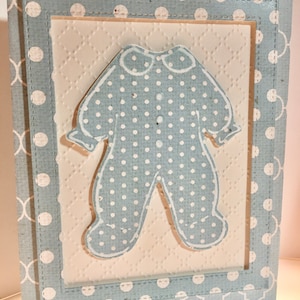 Carte faite main pour bébé garçon/carte de douche/carte de révélation de genre/carte découpée avec des matrices/carte estampée à la main