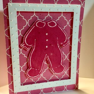 Carte faite main bébé fille/carte de douche/carte de révélation du genre/carte découpée/carte estampée à la main